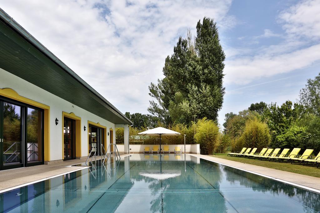 Hubertus Hof Landhotel بالاتونفينيفيس المظهر الخارجي الصورة