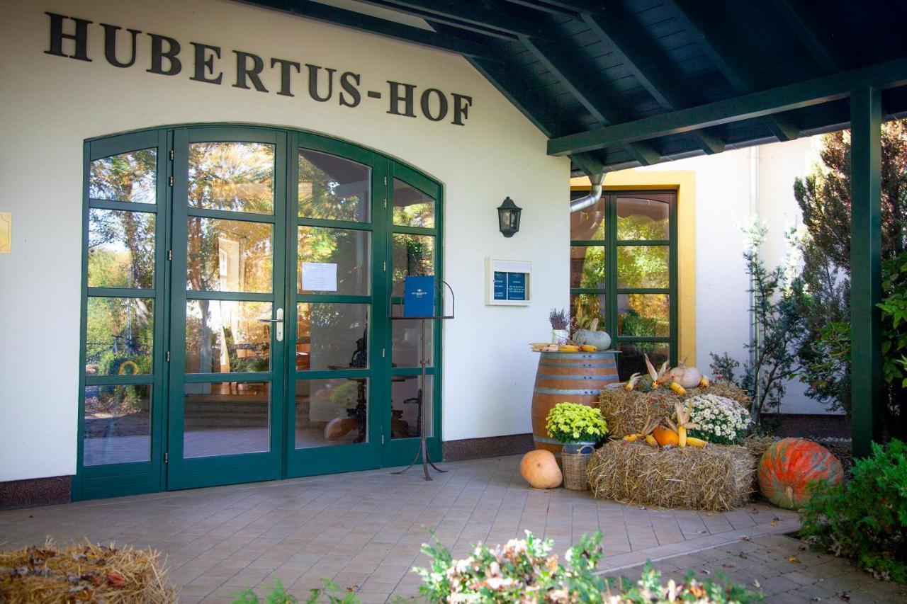 Hubertus Hof Landhotel بالاتونفينيفيس المظهر الخارجي الصورة